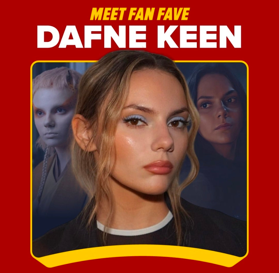Dafne Keen Autograph
